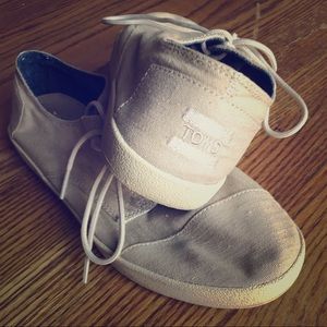 Toms Canvas Sneakers